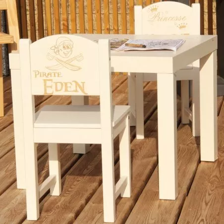 Chaise enfant personnalisée - Pirate Chaise enfant personnalisée - Pirate