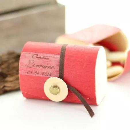 Boite dragées bois Malle rouge Boite dragées bois Malle rouge