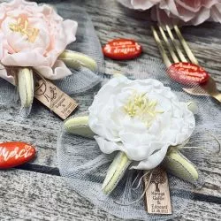 Pivoine à poser 5 raquettes à dragées