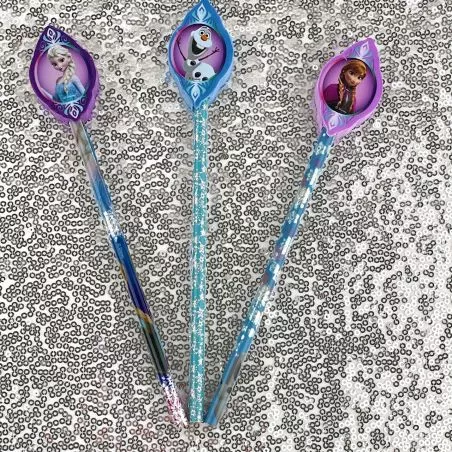 Crayon Reine de Neiges ( 3 pièces) Crayon Reine de Neiges ( 3 pièces)