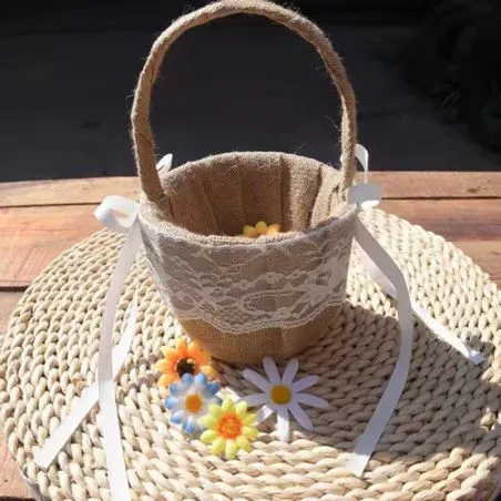 Panier pétale mariage Jute et dentelle Panier pétale mariage Jute et dentelle