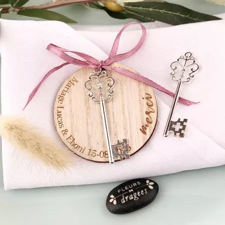 (lot 4 ) Clé métal - cadeaux d'invités mariage (lot 4 ) Clé métal - cadeaux d'invités mariage